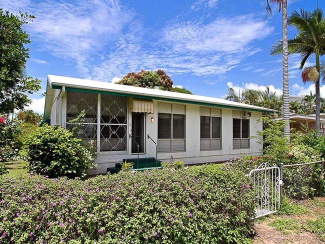 Thurston bought this Rowes Bay house.