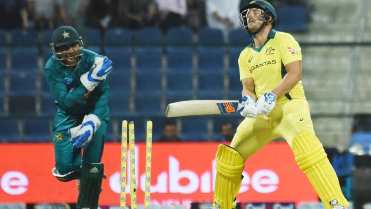 Kids News: Aussie Cricketers Embarrassed In T20 Collapse Against 