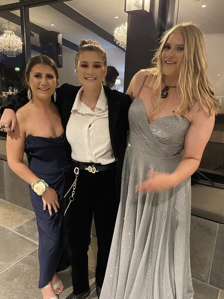 Southern Cross Catholic College Year 12 students Grace Kaiser, Wallis Gough, Wintra Kampert had a great time at the formal at Victoria Park on September 16, 2021. Photo: Majella Thompson