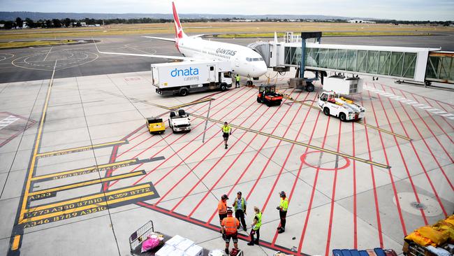 Premier Steven Marshall said he would be guided by expert advice. Picture: Tracey Nearmy/Getty Images