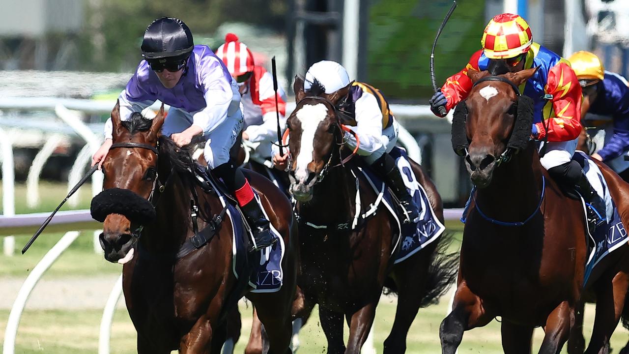 Zac Lloyd and Stroke Of Luck (left) score a record breaking win in the $1 million The Hunter at Newcastle. Picture: Getty Images