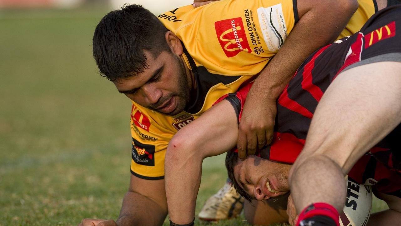 Jason Boney tackles Brogan Melrose for Valleys. Photo Kevin Farmer