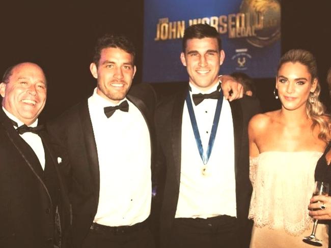 Elliot Yeo with his family, including Mum Wendy and dad Craig. Photo: Instagram, Ellior Yeo.