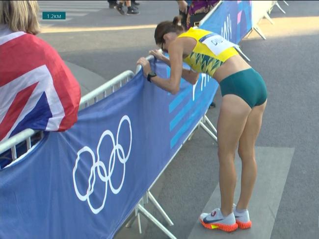 Paris 2024 Olympics. Australian marathon runner Sinead Diver pulls out of the marathon.