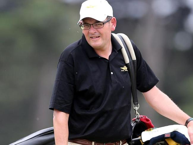 Daniel Andrews playing golf. Picture: Yuri Kouzman