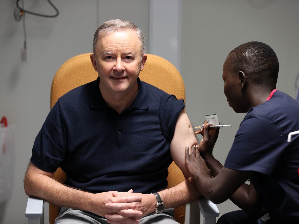 Albanese urges residents to follow his lead and get fourth COVID jab