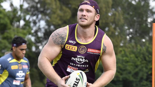 Lodge controversies haven’t put clubs off. (AAP Image/Dave Hunt)
