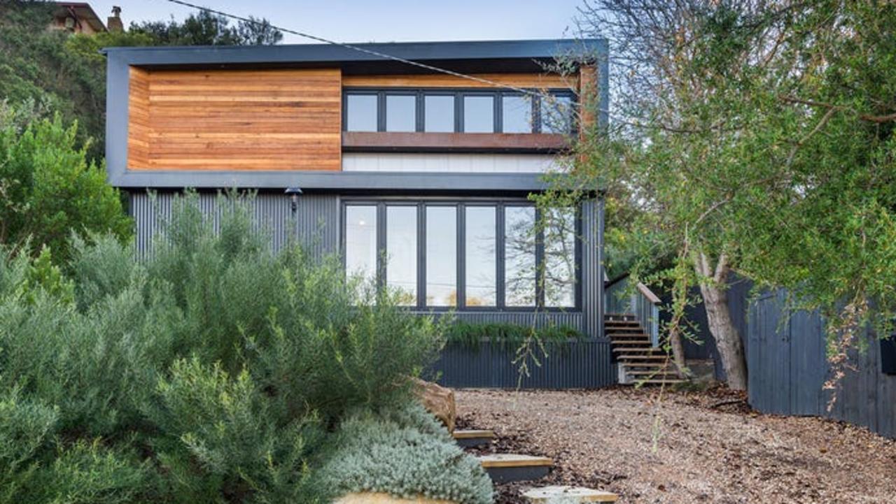 Rare three-home quirk of Blairgowrie treehouse compound