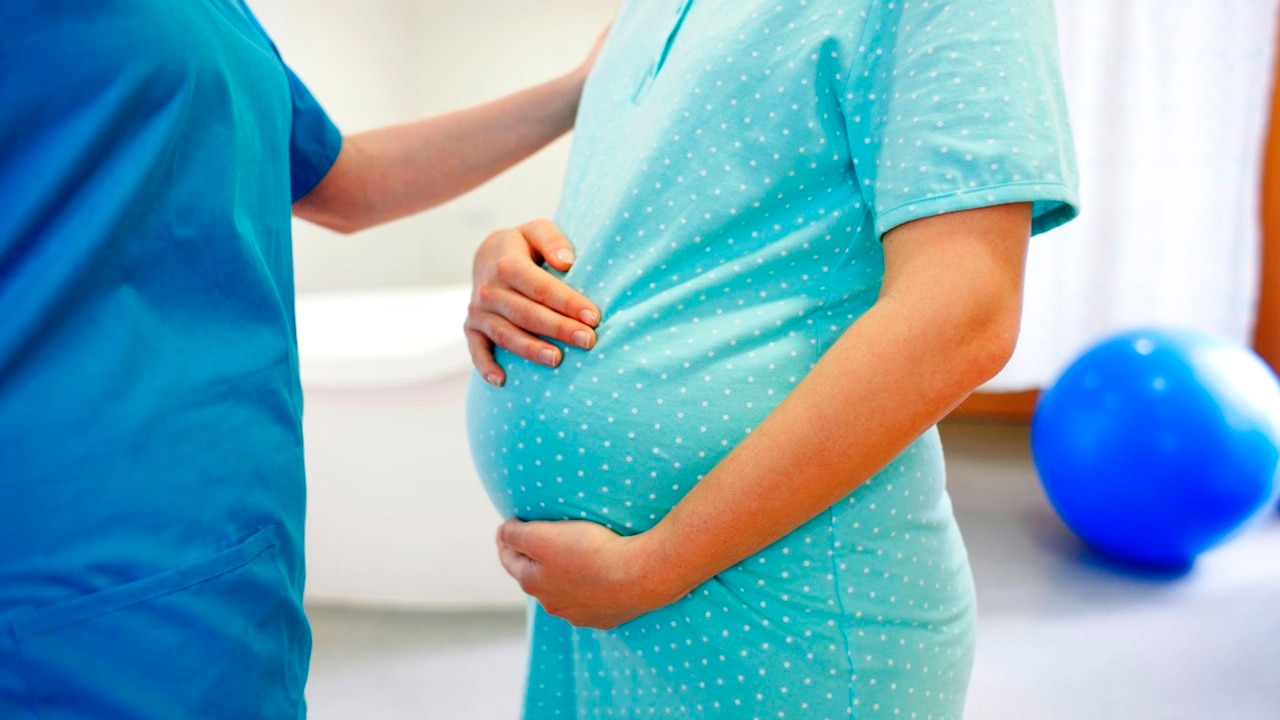 Study supports midwife-led care