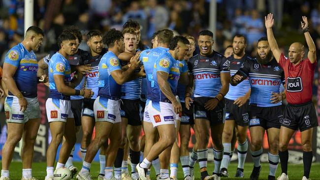 The Cronulla Sharks and Gold Coast Titans were almost impossible to tell apart. Picture: Getty