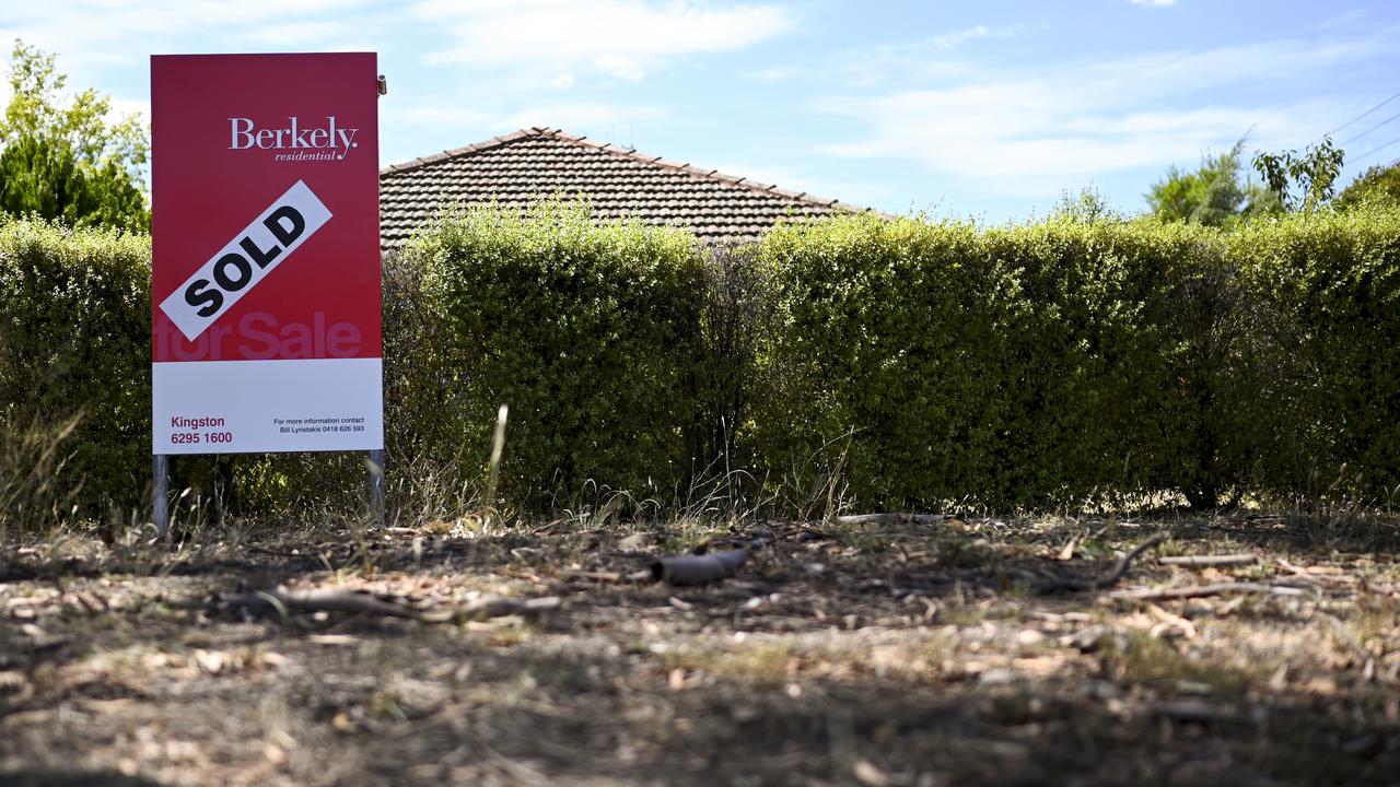 Houses are selling at record speeds due to short supply. Picture: Lukas Coch/AAP