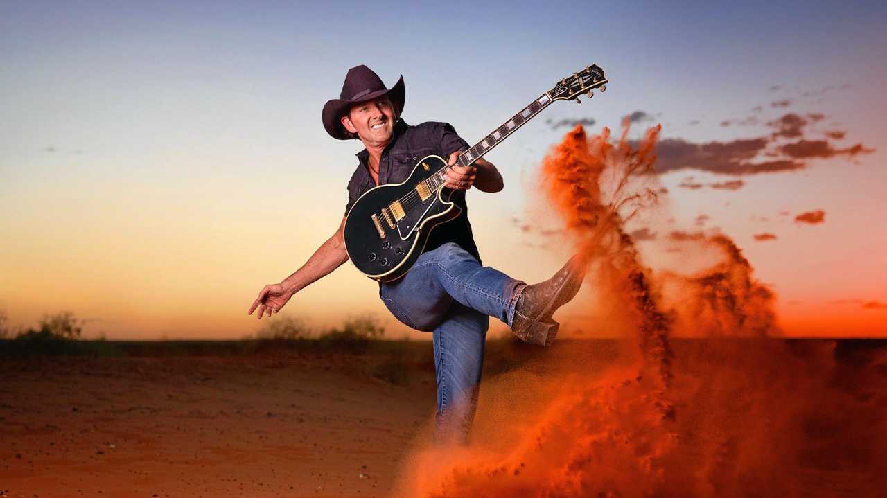 9 things you might not have known about Lee Kernaghan | Townsville Bulletin