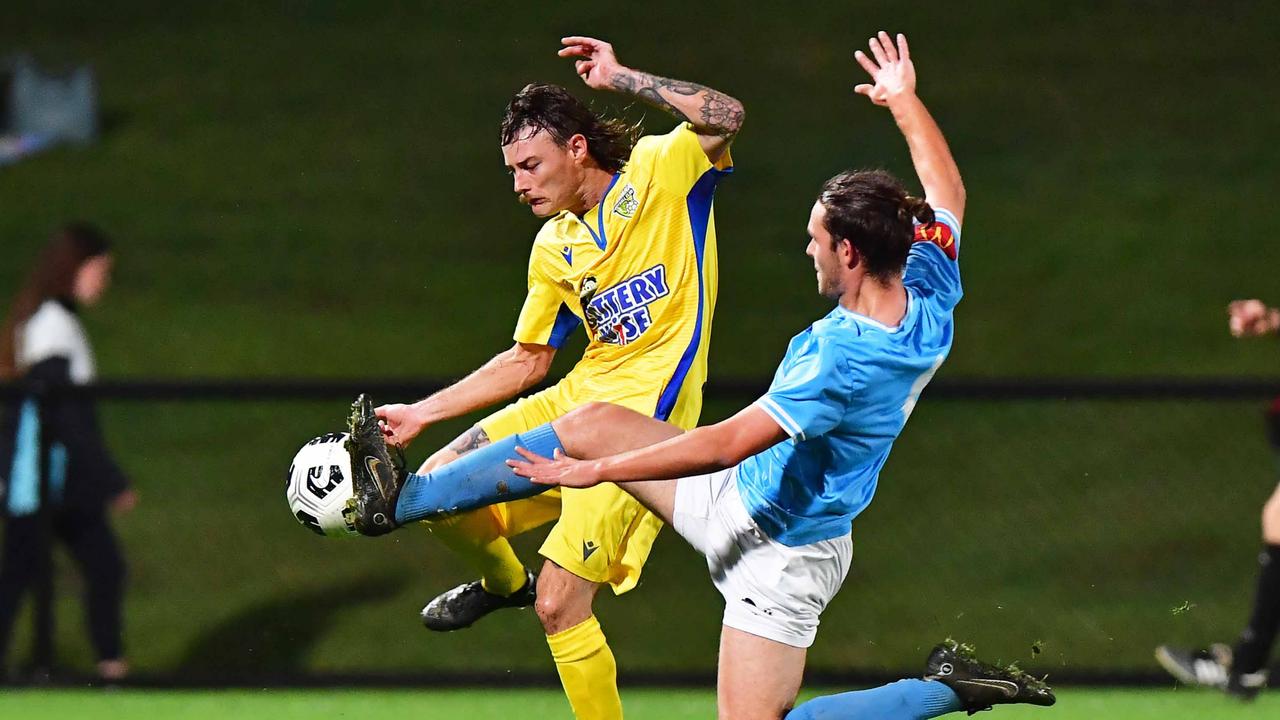 SOCCER: Men's, Kawana V Maroochydore Swans. Picture: Patrick Woods.