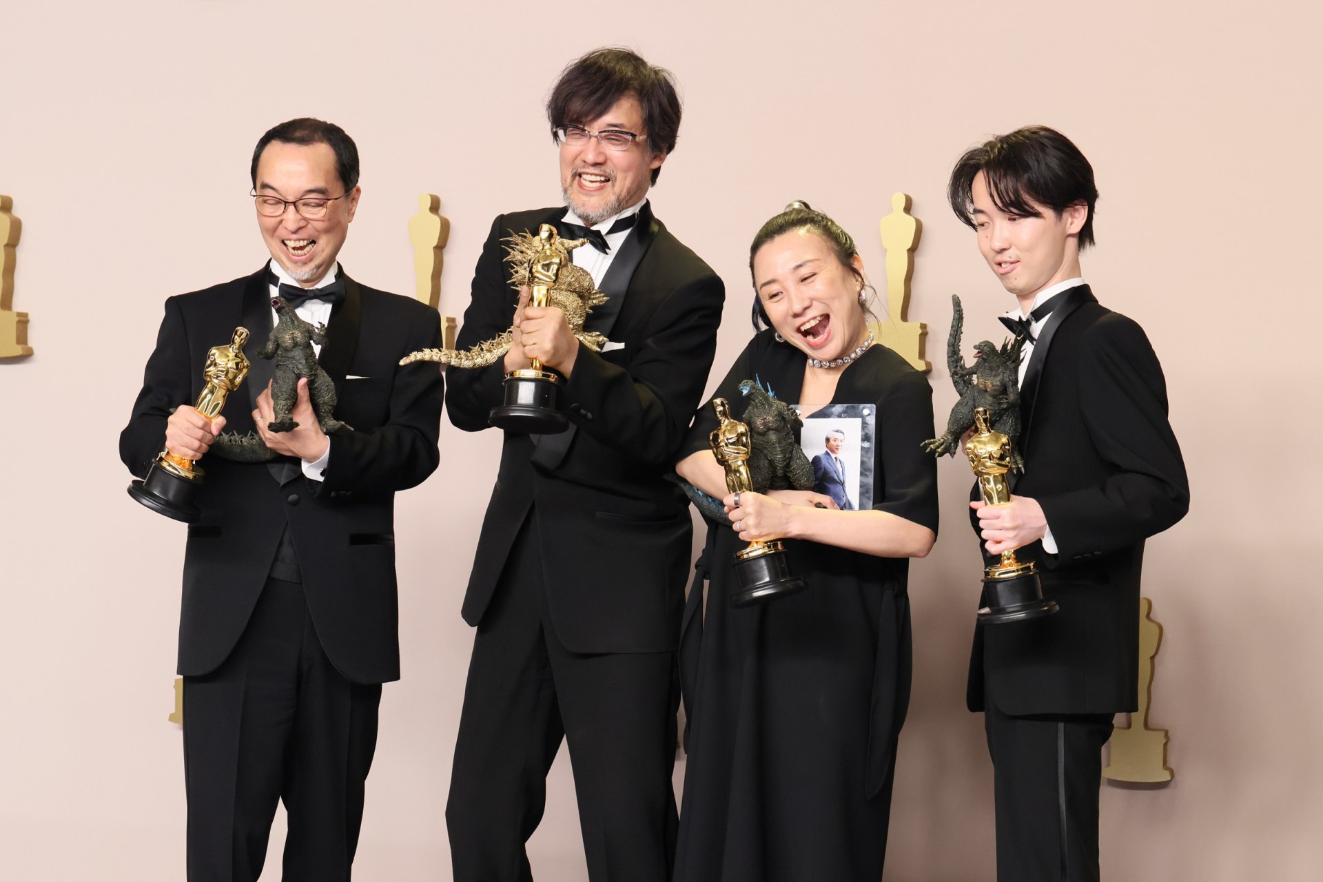 <p><em>Image credit: Getty Images</em></p><h3>All the Godzilla team brought a model of the monster</h3><p>Visible surprise was etched onto Emma Stone&rsquo;s face as her second Oscar win was announced. Stone won the award for Best Actress for her role in <em>Poor Things</em>, and delivered an emotional speech on the podium, all the while her custom Louis Vuitton dress had suffered from a malfunction and busted the zip at the rear. Stone admitted it might have happened &ldquo;during &lsquo;I&rsquo;m Just Ken.&rsquo;&rdquo; Bad timing but a very understandable reason.</p>