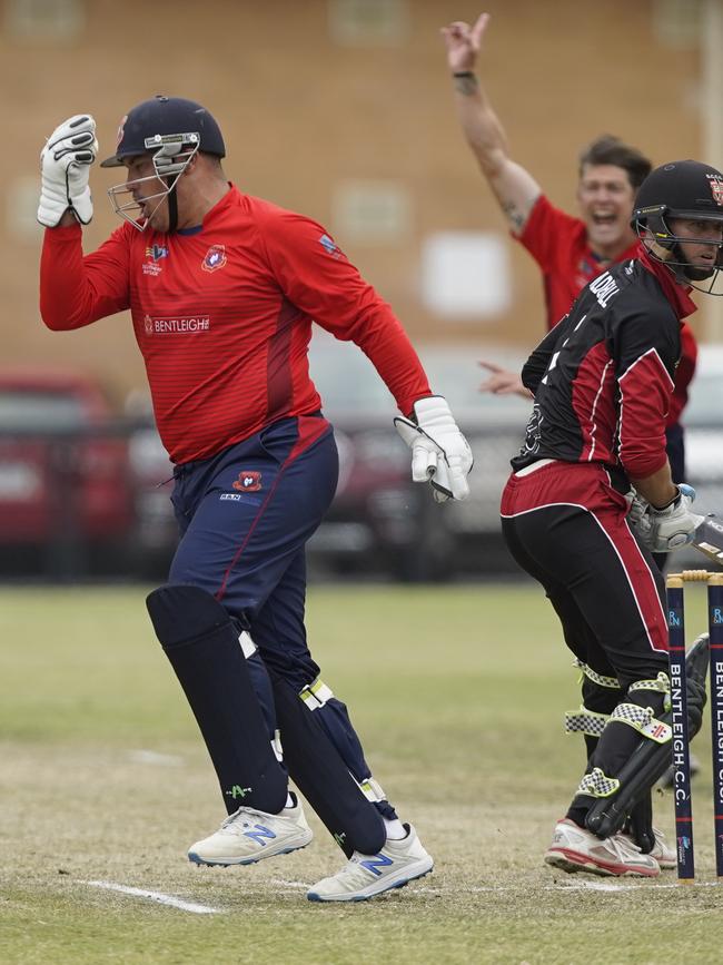 Bentleigh keeper Rob Ciccarella celebrates a wicket.