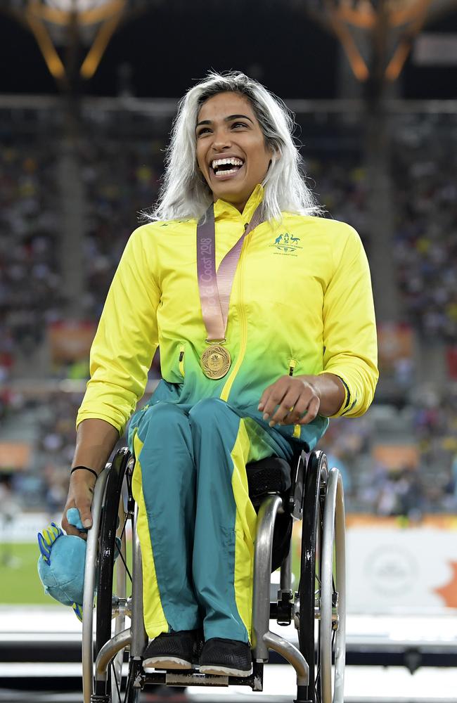 Madison de Rozario with her gold medal.