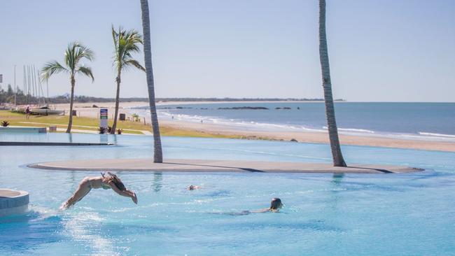 Yeppoon Lagoon with Yeppoon Main Beach in the background - reasons why the Capricorn Coast is a great place to relax and also to live and work.