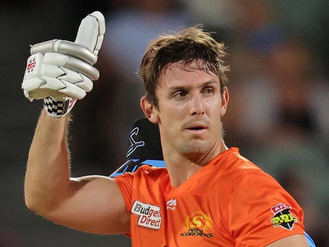 ADELAIDE, AUSTRALIA - DECEMBER 31: Mitch Marsh of the Perth Scorchers bats during the Big Bash League match between the Adelaide Strikers and the Perth Scorchers at Adelaide Oval, on December 31, 2020, in Adelaide, Australia. (Photo by Daniel Kalisz/Getty Images)