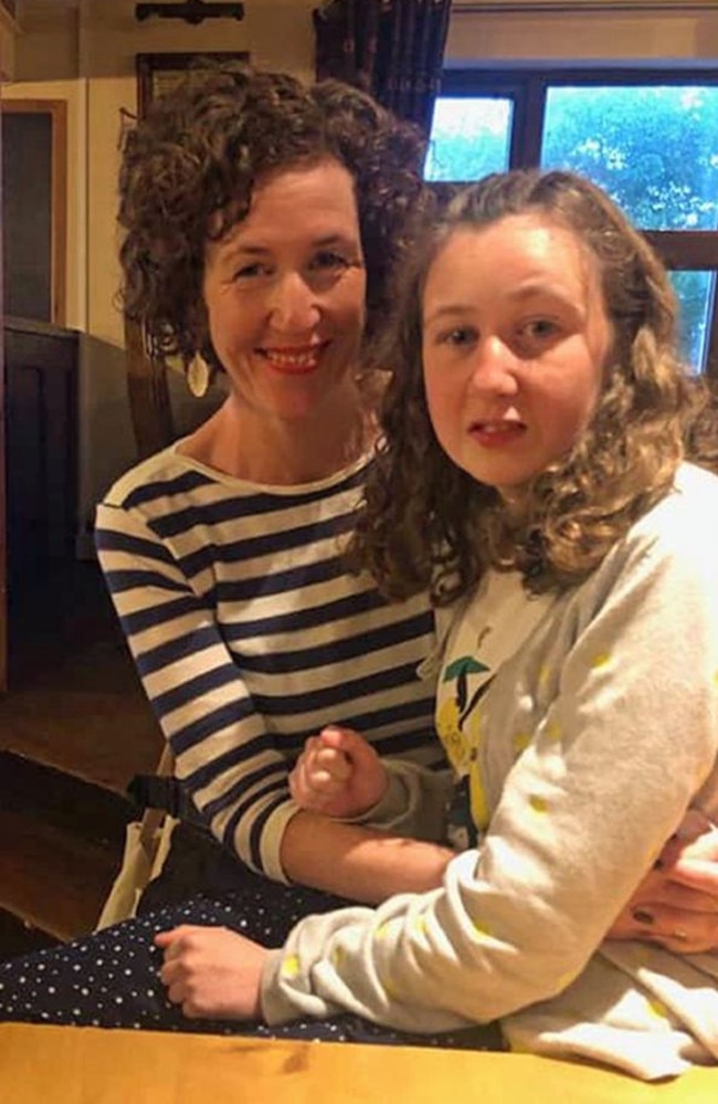 Nora with her mum, who is frantically searching for the 15-year-old.