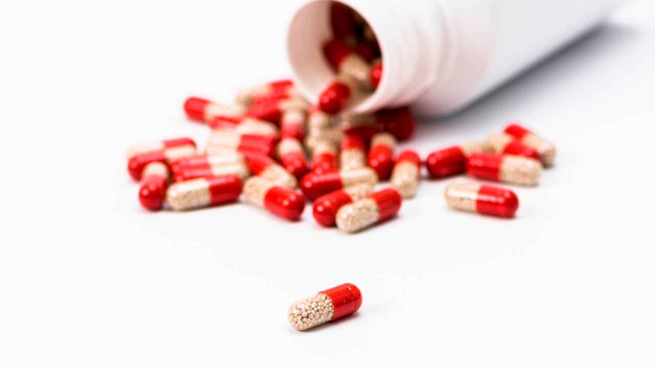 Nearly one million Australians abusing pharmaceutical drugs
