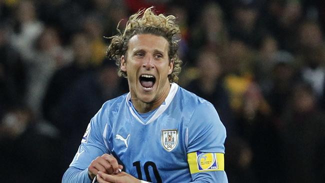 Uruguayan star Diego Forlan won’t be heading for the Brisbane Roar.