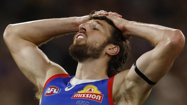 NCA. MELBOURNE, AUSTRALIA. September 4 , 2024. AFL Elimination final. Western Bulldogs vs Hawthorn at the MCG.  Bulldog Marcus Bontempelli reacts after his shot at goal was touched 4th qtr    . Pic: Michael Klein