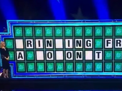 Social media users have slammed a Wheel of Fortune host's mistake. Picture: Twitter/@lakeside_23