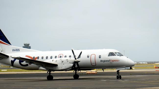 REX (regional express) plane. Picture: NCA NewsWire / Jeremy Piper