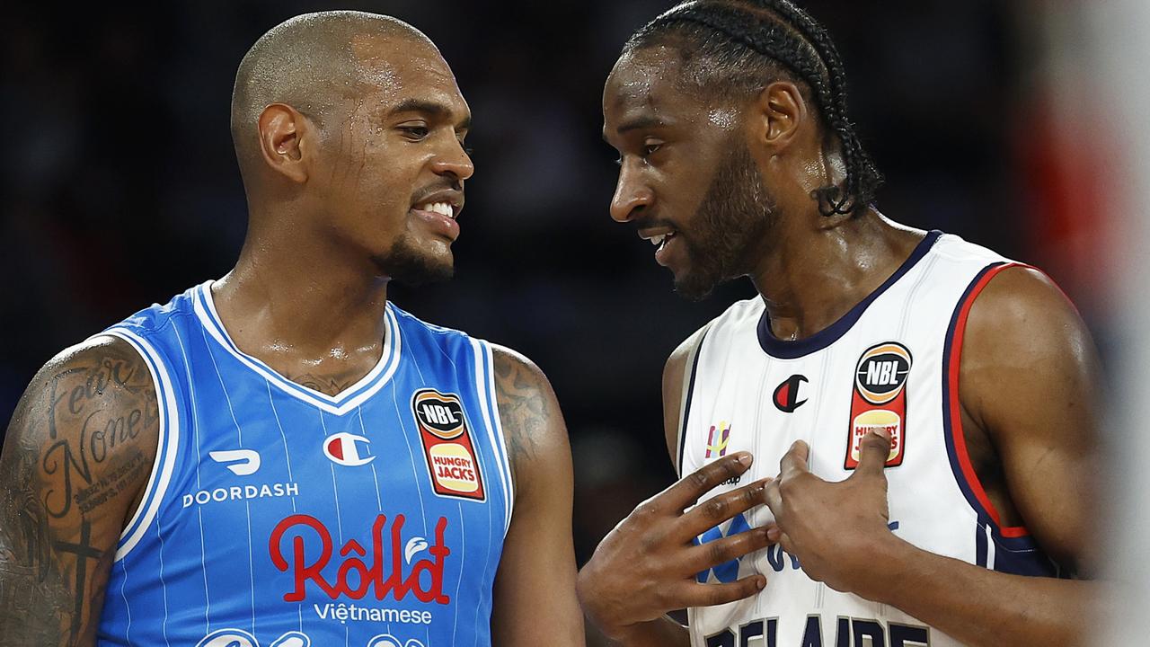 Xavier Rathan-Mayes and Ian Clark argue after a minor scuffle as the importance of the contest comes to the fore. Picture: Daniel Pockett/Getty Images