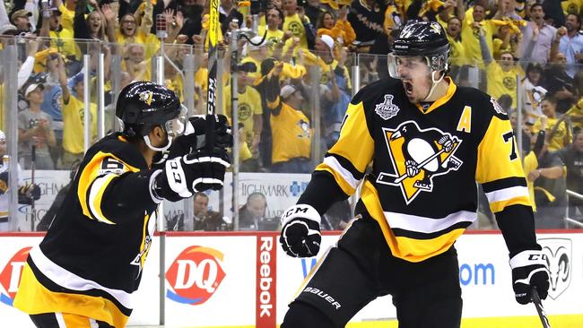 Stanley Cup Final: Penguins Edge Predators in Exciting Game 1