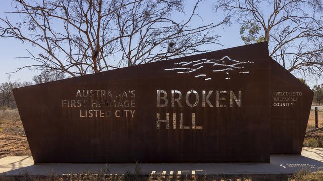 Broken Hill mayor Darriea Turley says the death is a ‘great concern’ for the community, and urged residents to be vaccinated against Covid-19.