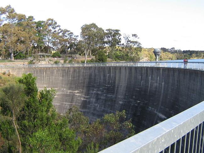 The Whispering Wall at the Barossa Valley is an architectural marvel.