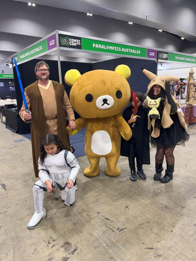 Michael Blanchard, Zoe, Marcela Segura, Lauti and Mia Segura-Time attend the Oz Comic Con Melbourne at the Melbourne Convention & Exhibition Centre on Sunday, June 08, 2025. Picture: Jack Colantuono