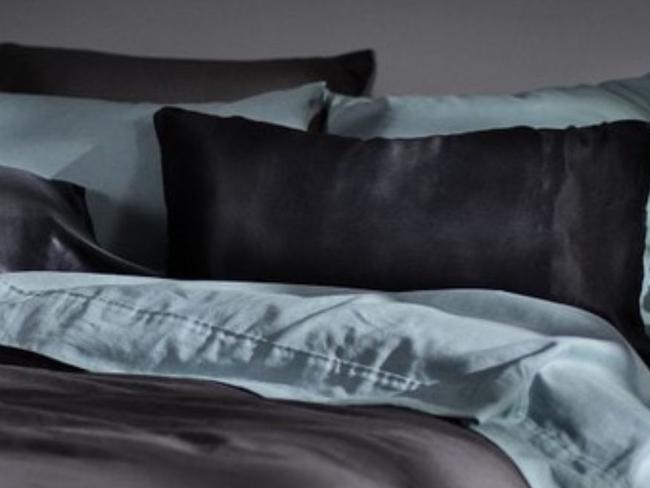 Shop gorgeous silk pillowcases on sale now.