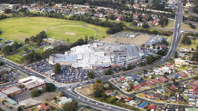 Wollongong’s Figtree Grove Shopping Centre has 71 specialty stores as well as Kmart, Coles and Woolworths