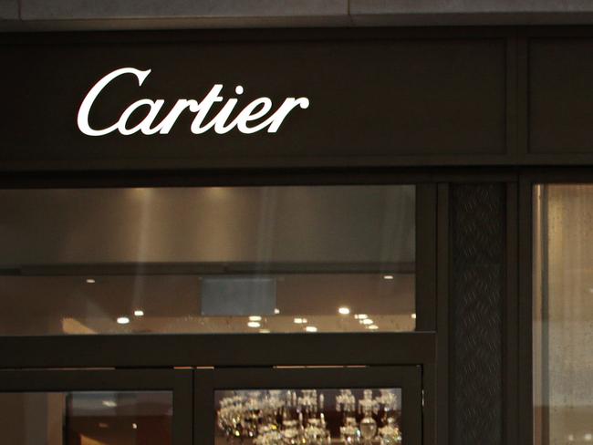 SYDNEY, AUSTRALIA- News Wire photos October 11 2021- People lining up to enter Cartier at Pitt Street Mall in the city on NSW Freedom day. Picture: NCA NewsWire / Adam Yip