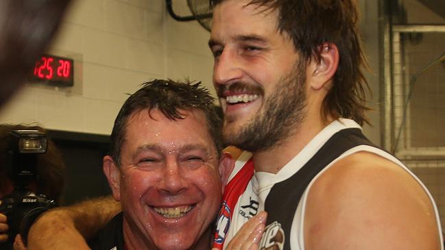 Brett Ratten hugs Josh Bruce. Pic: Michael Klein