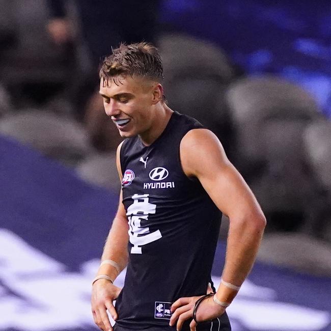 Patrick Cripps hit the post late in the last quarter. Picture: AAP Image/Scott Barbour