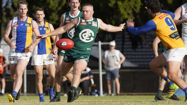 Ben Pannam in action for Greensborough. Picture: Valeriu Campan