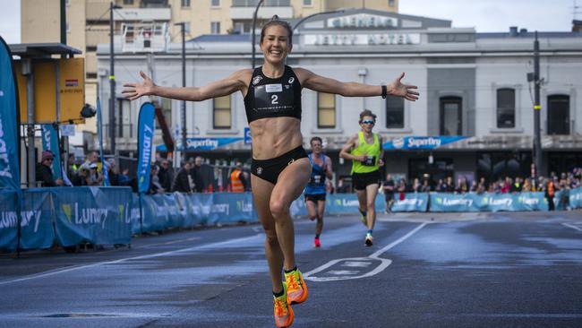 Commonwealth Games gold medallist Jess Stenson is the first woman to cross the finish line in the 2022 City-Bay. Picture: Emma Brasier