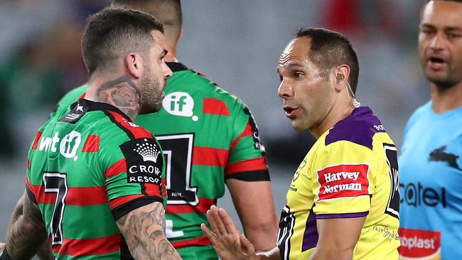 Adam Reynolds and Ashley Klein lock horns over a refereeing decision. Picture: Cameron Spencer/Getty Images