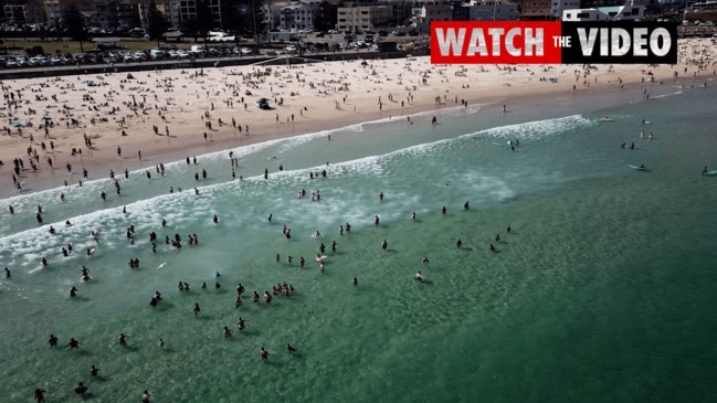 Crowds reach capacity in Bondi Beach