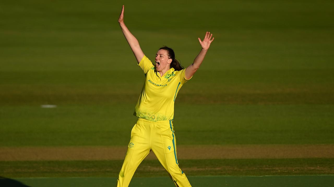 Tahlia McGrath of Australia. Photo by Alex Davidson/Getty Images