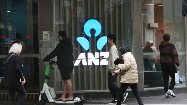 ANZ customers will no longer be able to withdraw and deposit cash with a staff member. Picture: NCA NewsWire / David Crosling