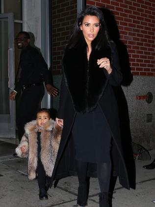 Kim kardashian black outlet coat