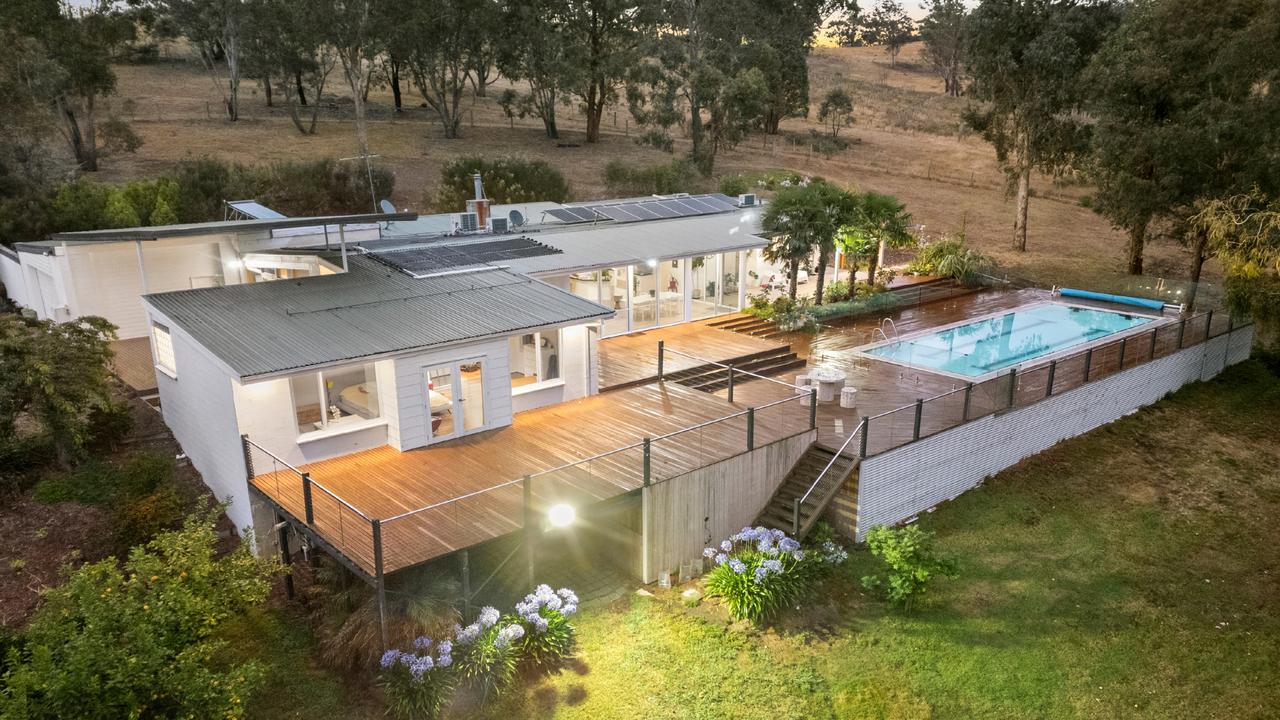 Actress selling Yarra Valley acreage with Kung Fu, meditation room