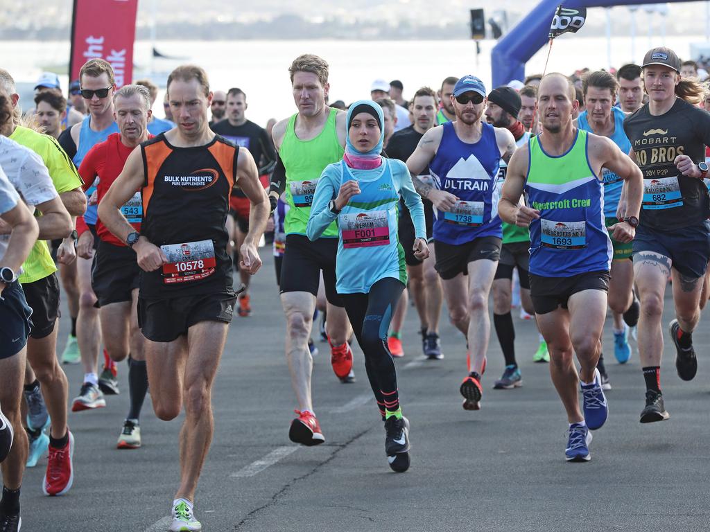 2018 women's winner Miriem Daoui (centre) at the start of the 2019 Point to Pinnacle. Picture: LUKE BOWDEN