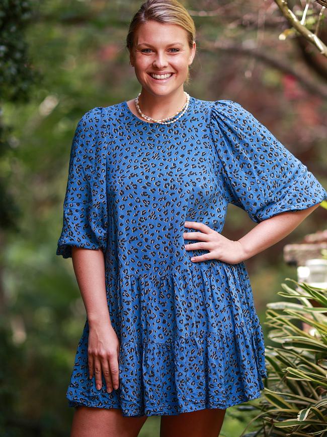 Home And Away star Sophie Dillman will be reunited with her family in Queensland in time for Christmas as borders reopen on Monday. Picture: Justin Lloyd.