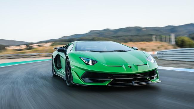 The replacement for the Lamborghini Aventador (pictured) will use a V12 engine.