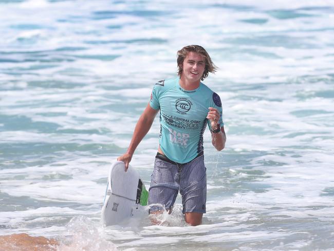 Joshua Pepper in the 2021 Vissla Central Coast pro at Avoca Beach Thursday 4th March 2021. pic Sue Graham